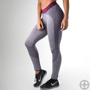 Gymshark V1 Flex Leggings *like NEW*